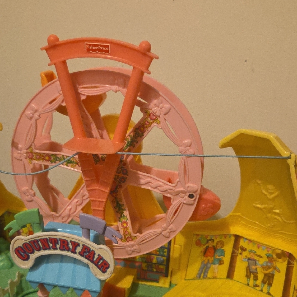 Fisher-Price Sweet Streets Country Fair Carnival - Picture 6 of 13